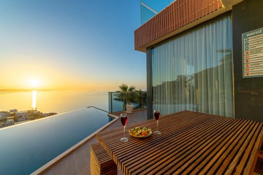 Villa Atlantic