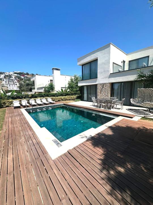 Villa En Pier