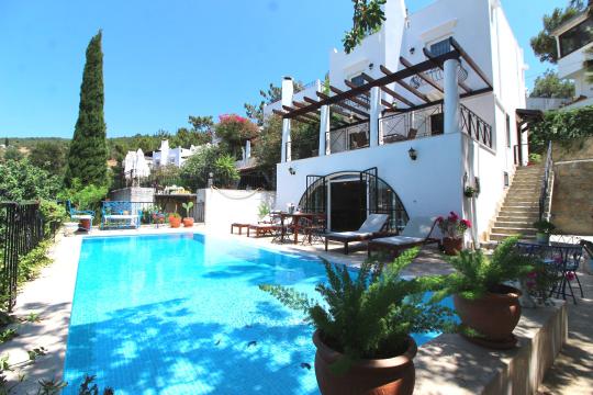 Villa Cem